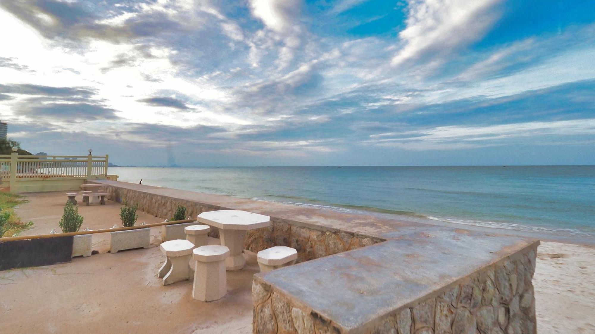 Baan Casita With Private Seaside Cottage Хуахін Екстер'єр фото