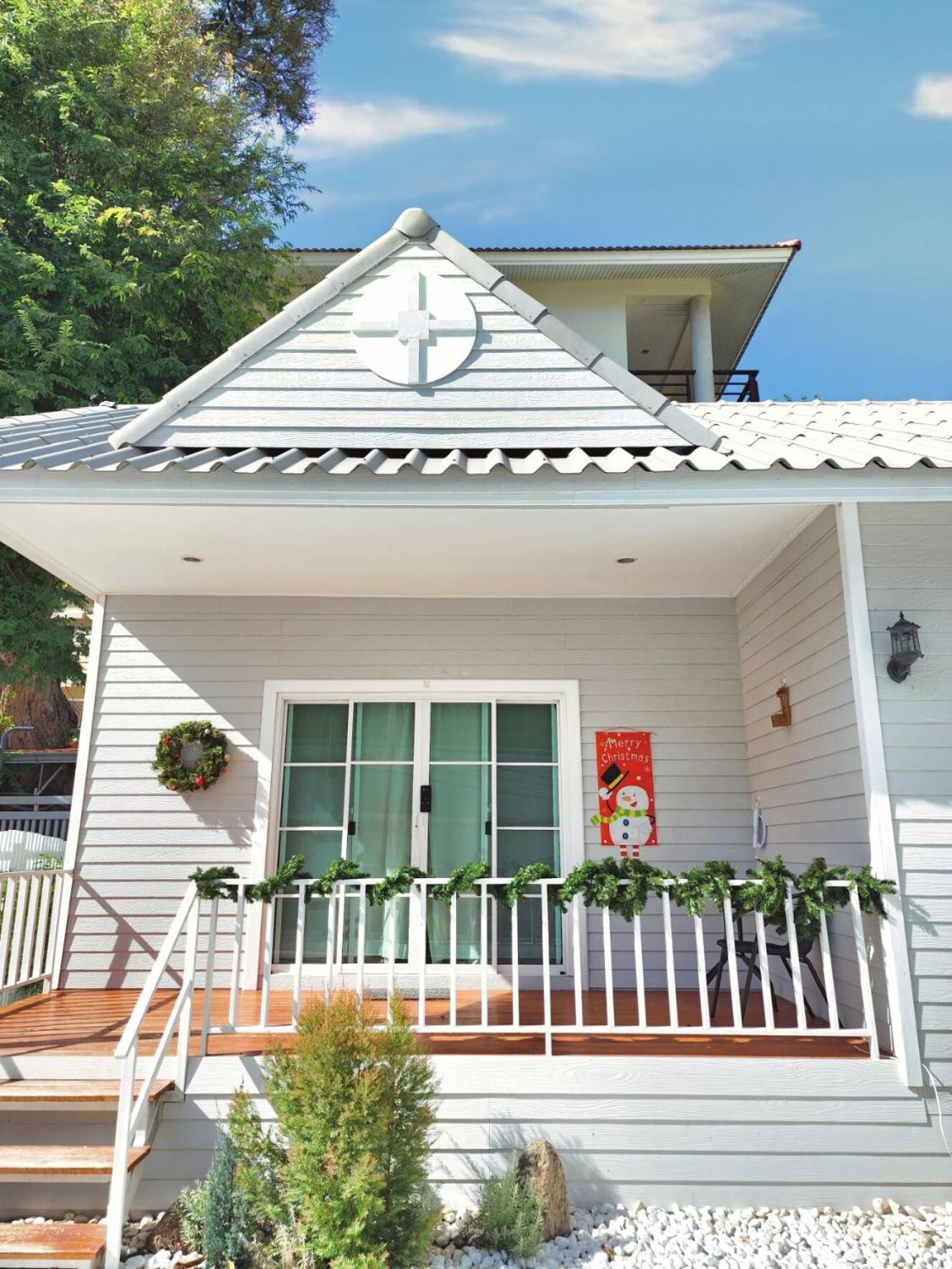 Baan Casita With Private Seaside Cottage Хуахін Екстер'єр фото